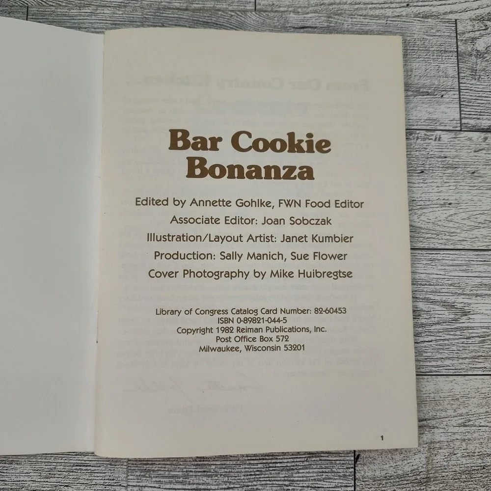 Bar Cookie Bonanza Cookbook Booklet 1982 Recipes Bake Sale Nostalgia Retro Charm